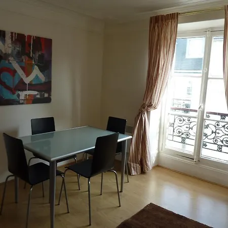 Pastourelle1 * Paris
